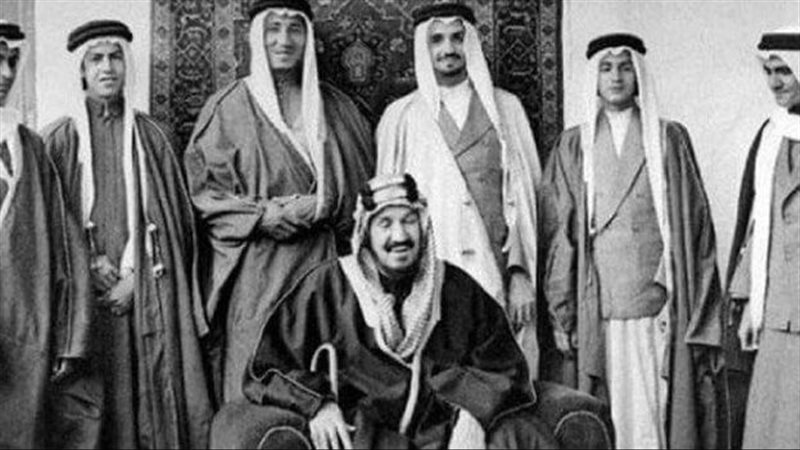 الملك عبد العزيز