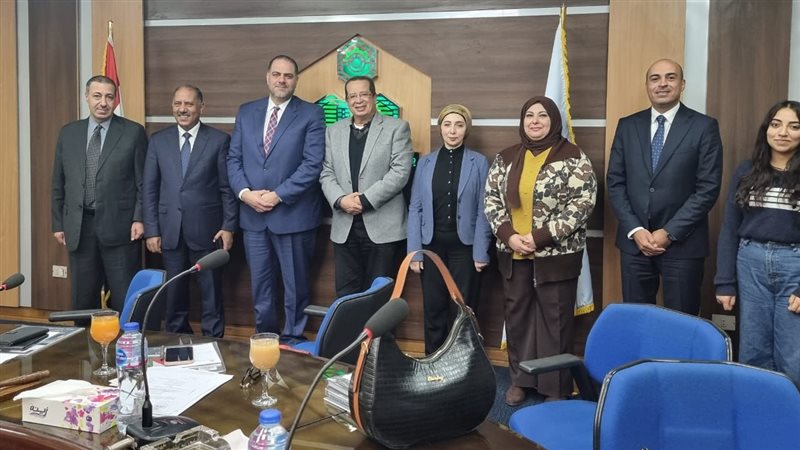 مستثمرى العاشر من