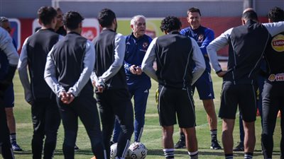 الأهلي يواصل تدريباته استعدادًا لمباراة شباب بلوزداد