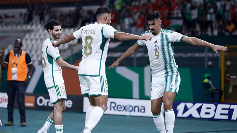 منتخب الجزائر، فيتو