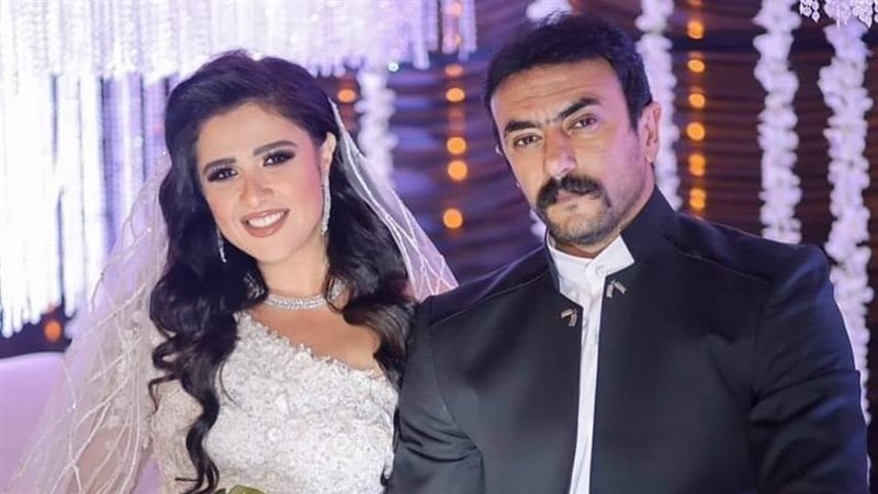 أحمد العوضي وياسمين