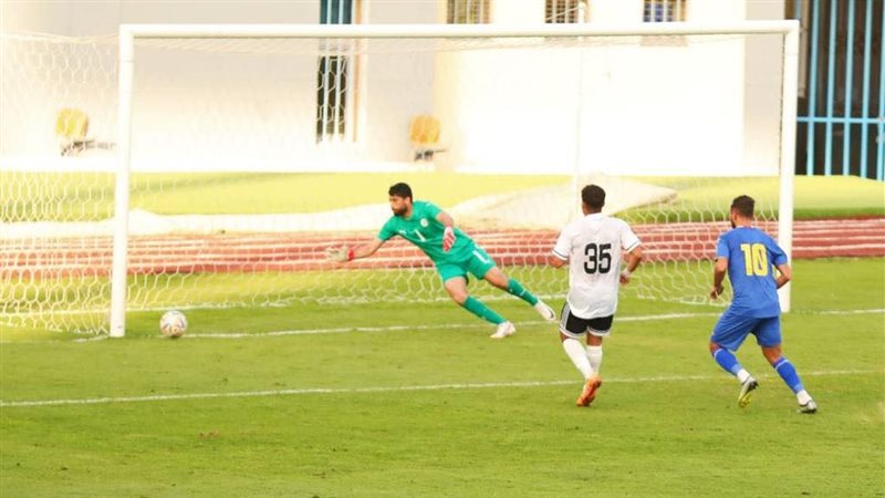 دوري المحترفين، فيتو
