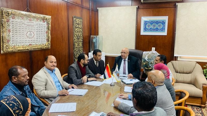 رئيس جامعة الأقصر