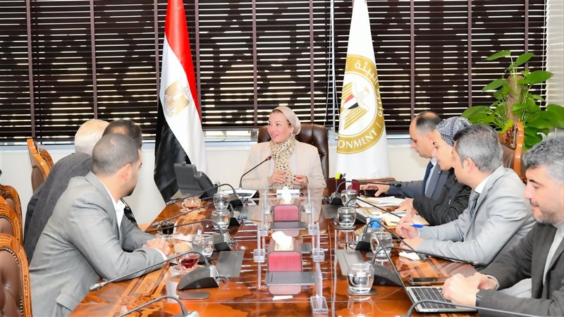 اجتماع وزيرة البيئة،