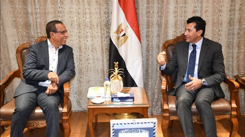 لقاء وزير الشباب