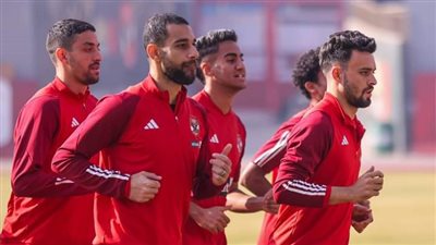 تقسيمة كرة قوية وتأهيل كوكا، أبرز ما جاء في مران الأهلي اليوم (فيديو)