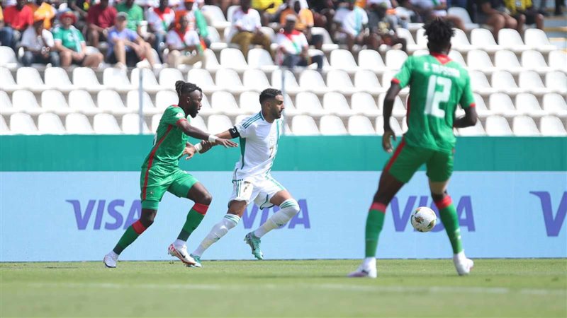 الجزائر، فيتو 