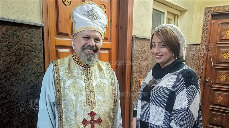 مراسلة فيتو مع كاهن