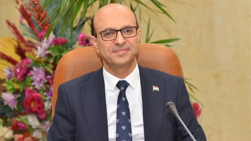 رئيس جامعة أسيوط،