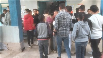78 ألف طالب بالإعدادية يؤدون امتحاني الدارسات والجبر في 368 لجنة بأسيوط (فيديو وصور) 