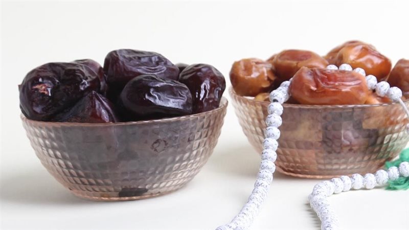 حكم الصيام والإفطار