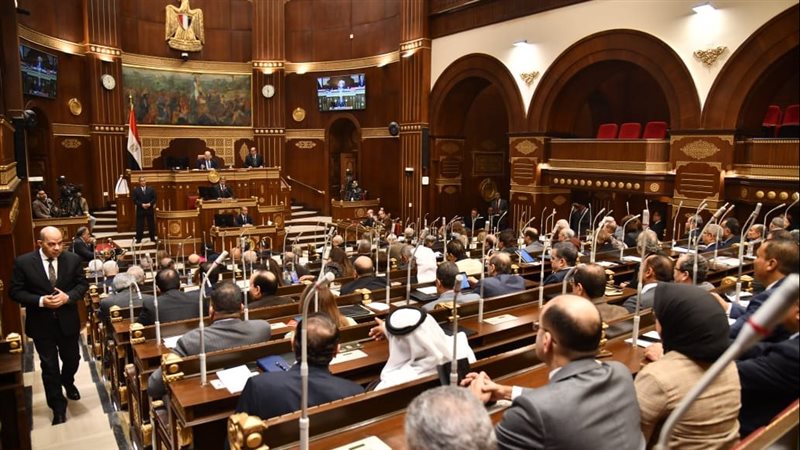 طلب مناقشة أمام الشيوخ