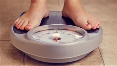 خطوات يجب اتباعها عند تناول أكلة دسمة تجنبك زيادة الوزن