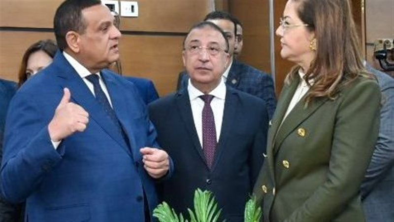  محافظ الإسكندرية،