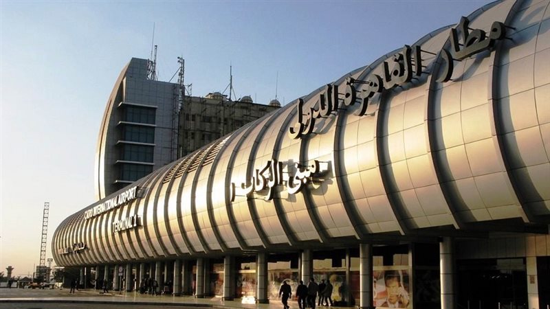 مطار القاهرة
