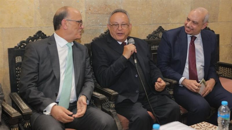 ندوة بعنوان مصر وتونس