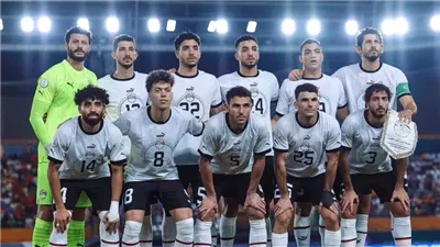 ضياء السيد: يجب عودة الهدوء إلى معسكر المنتخب وغير مقبول الحديث عن ارتداء صلاح شارة القيادة