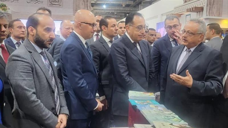 رئيس الوزراء يتفقد