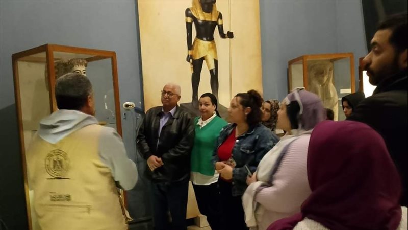 جانب من الزيارات،