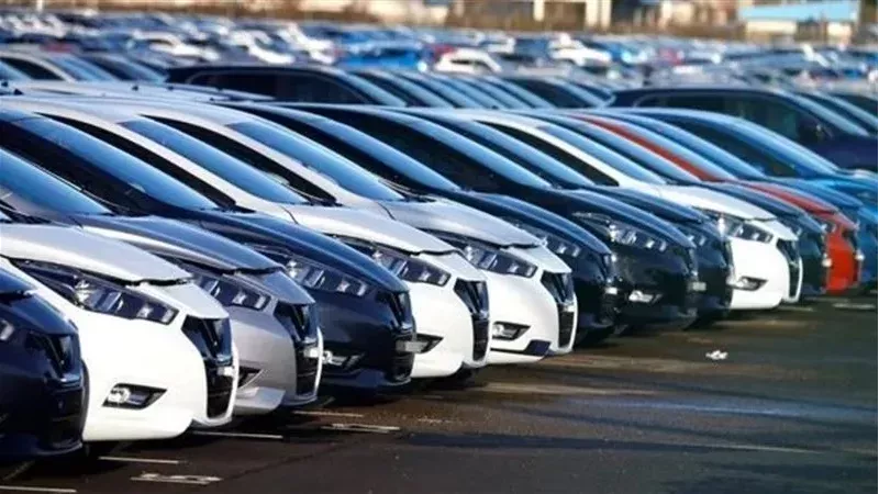 سيارات، فيتو