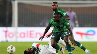 لوكمان يعزز تقدم نيجيريا بهدف ثان أمام الكاميرون في أمم أفريقيا 