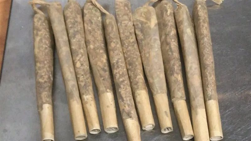 المضبوطات بحوزة رجال