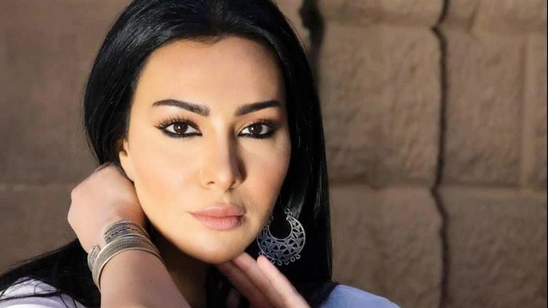 الفنانة ميرهان حسين،