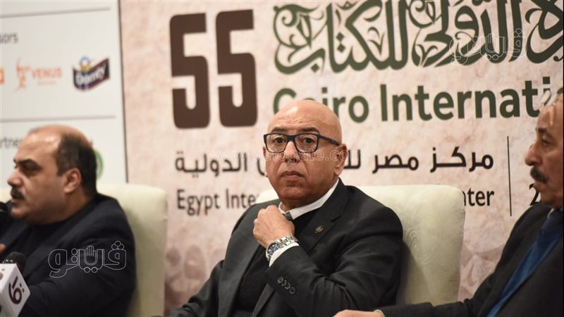 خالد عكاشة،فيتو