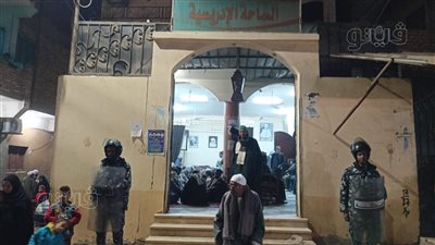 ولائم عشاء وحلقات ذكر، 30 صورة ترصد الليلة الختامية لمولد الإدريسي بالأقصر