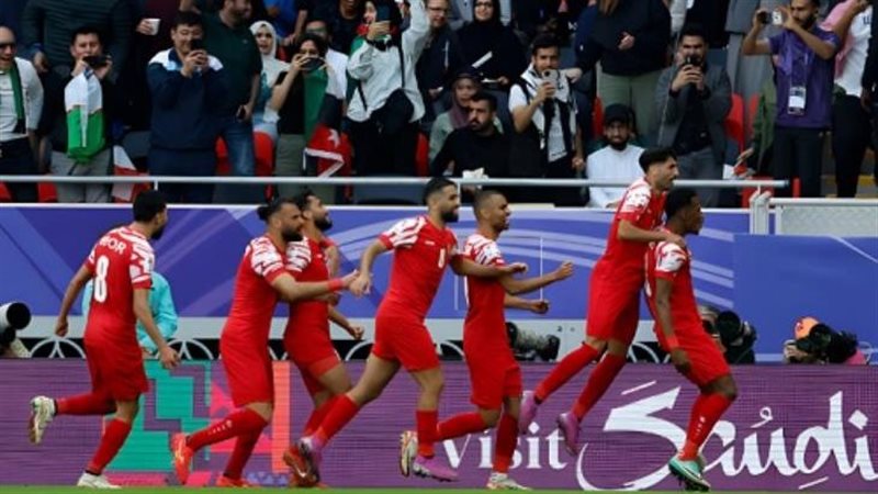 الأردن يعبر طاجيكستان