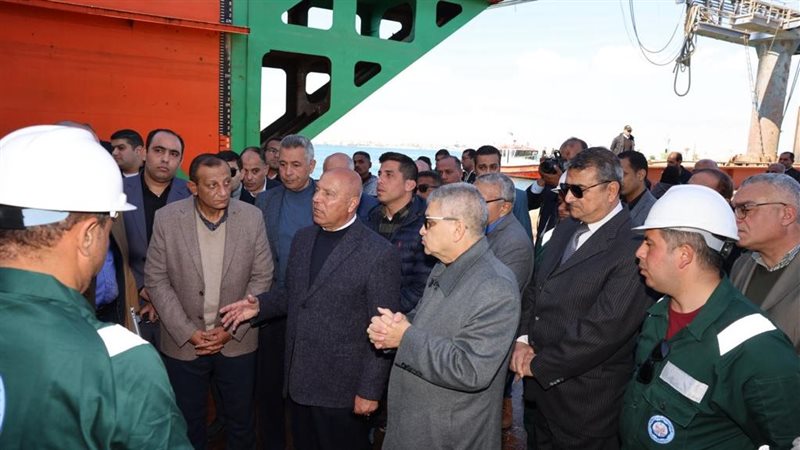 كامل الوزير والفريق