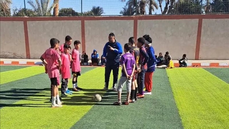 جانب من انطلاق دوري