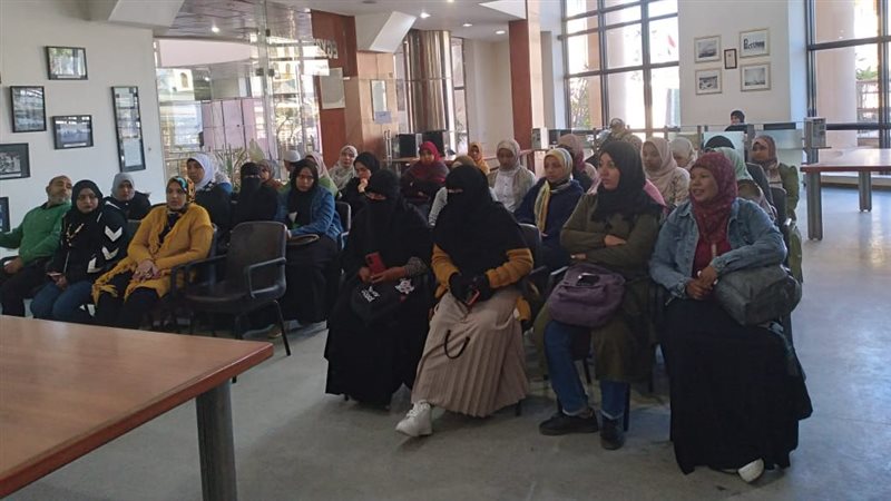 جانب من الندوة