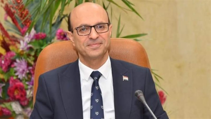 رئيس جامعة أسيوط،