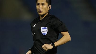 الكشف عن حكم مباراة نهائي كأس آسيا بين قطر والأردن 