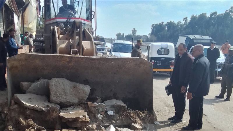 جانب من إزالة التعديات