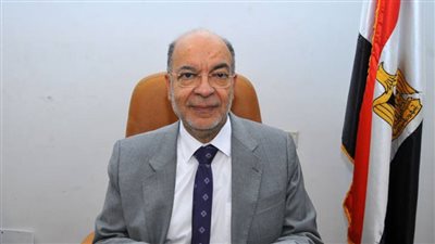 وفاة نقيب الصيادلة الأسبق محمد عبد الجواد عن عمر 83 عاما 