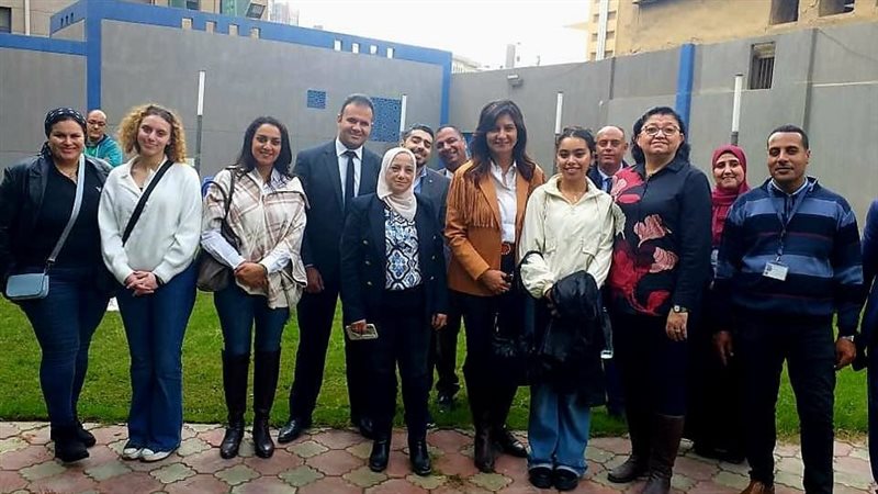 جامعة عين شمس، فيتو