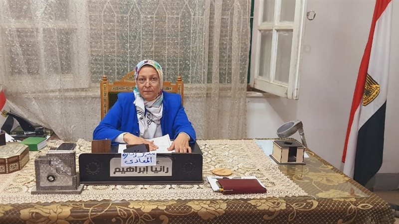 الأستاذة رانيا شحاتة،
