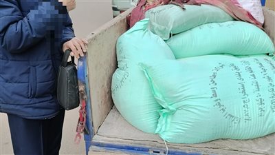 حملة فجرية.. ضبط 27 شيكارة دقيق مدعم قبل بيعها بالسوق السوداء بالمنوفية