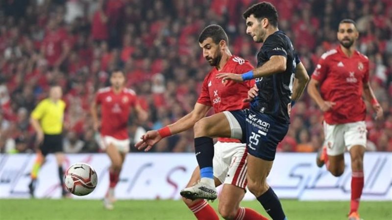 الأهلي يواجه الزمالك