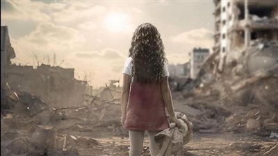 مسلسل مليحة الحلقة الأولى، مفاتيح العودة الفلسطينية تزين جدران منزل مليحة