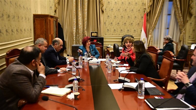 اجتماع لجنة السياحة