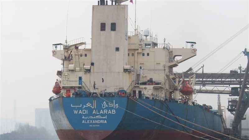 موانئ، فيتو