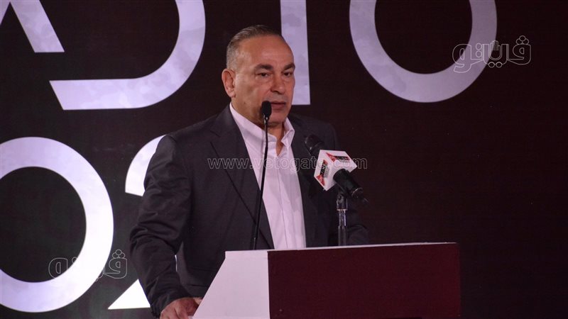 حسام حسن، فيتو