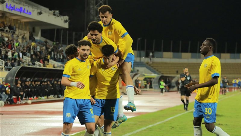 الإسماعيلي، فيتو