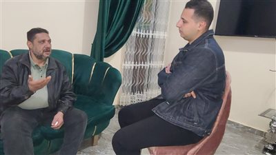 اتقِ شر من أحسنت إليه.. مقتل عامل خردة على يد صديقه بالشروق.. ووالده: ابني قالي إن المتهم غلبان وهشغله معايا (فيديو)