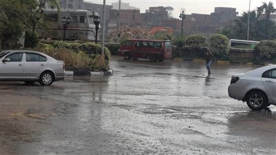 هدوء مؤقت للأمطار بالإسكندرية بعد ليلة رعدية وثلجية 