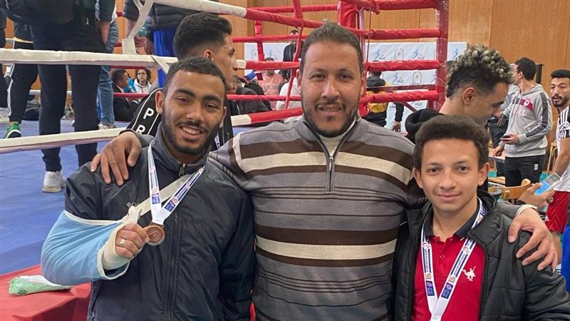 جامعة عين شمس، فيتو
