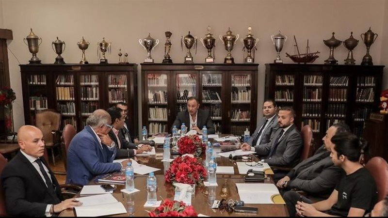 مجلس إدارة النادي